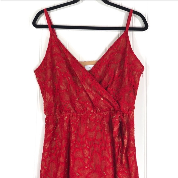 Ali & Jay lace red dress S - Picture 3 of 4